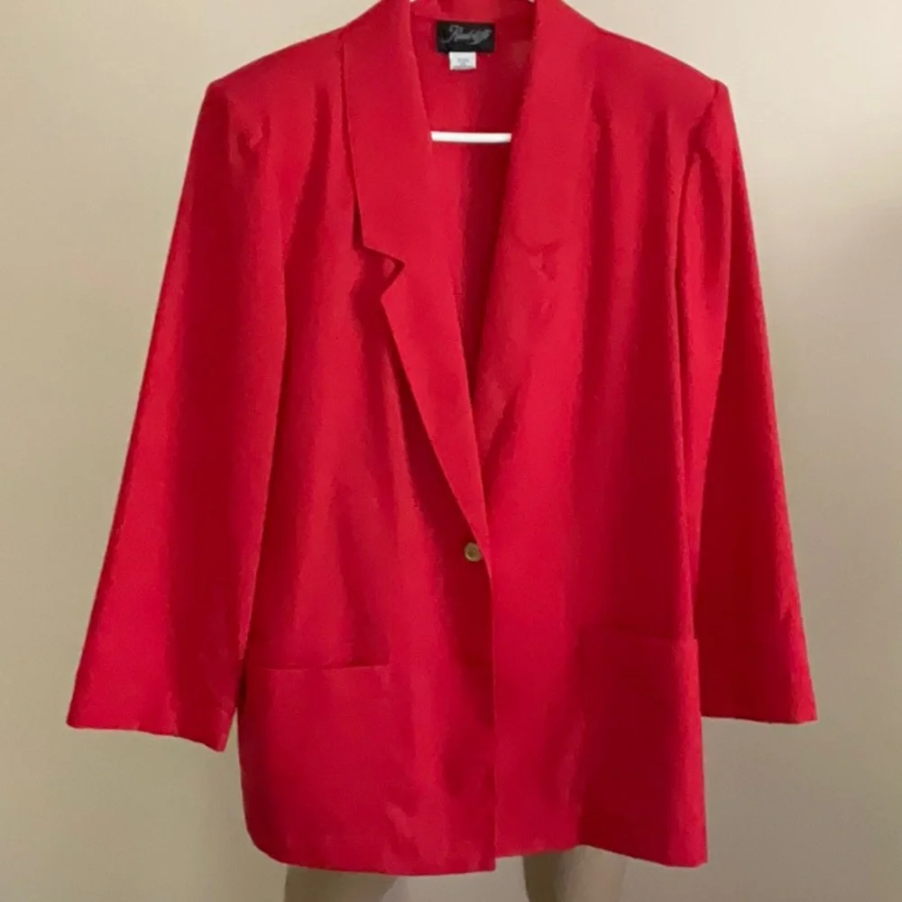 Vintage Radcliffe red lightweight blazer size 12